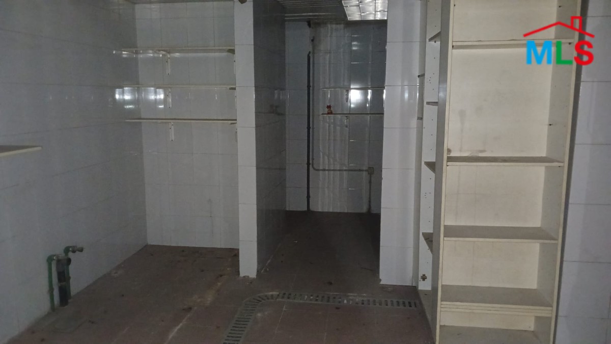 A 100 SQM Warehouse For Rent in Jdeideh