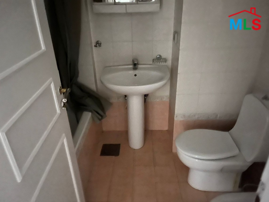 Modern & Furnished Apartment For Rent in Hamra, Beirut