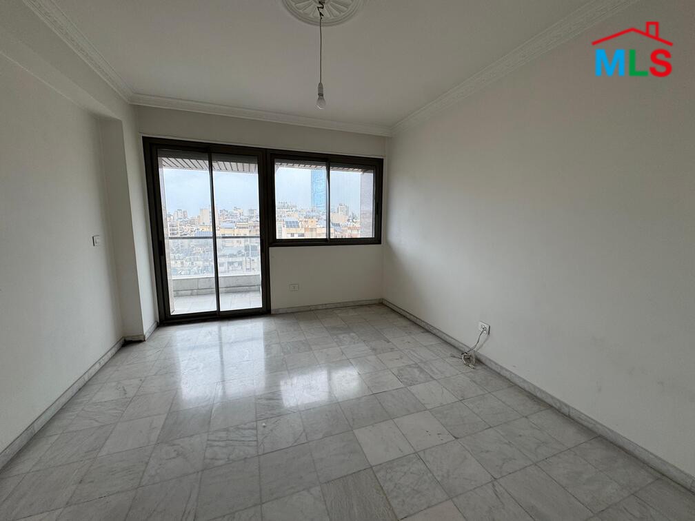 Spacious Apartment For Rent in Ras El Nabeh, Beirut