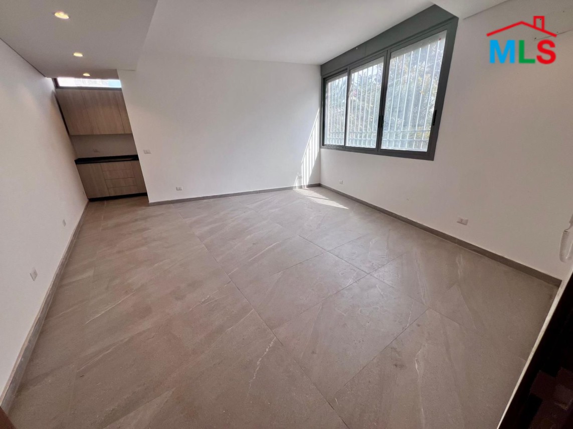 A 40 SQM Office For Rent in Ain Al Remmaneh