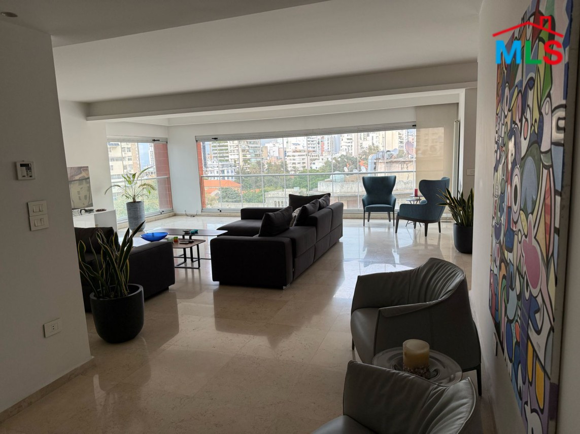 Luxurious & Furnished Apartment For Rent in Achrafieh, Monot
