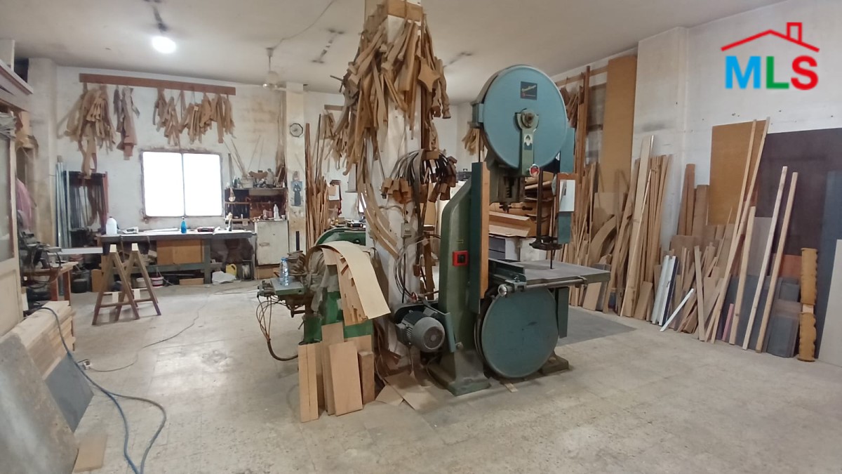An Industrial Factory For Rent in Bouchrieh