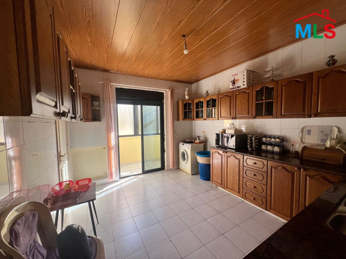 Decorated Apartment With Mountain View For Rent in Dhour Al Abadiyeh