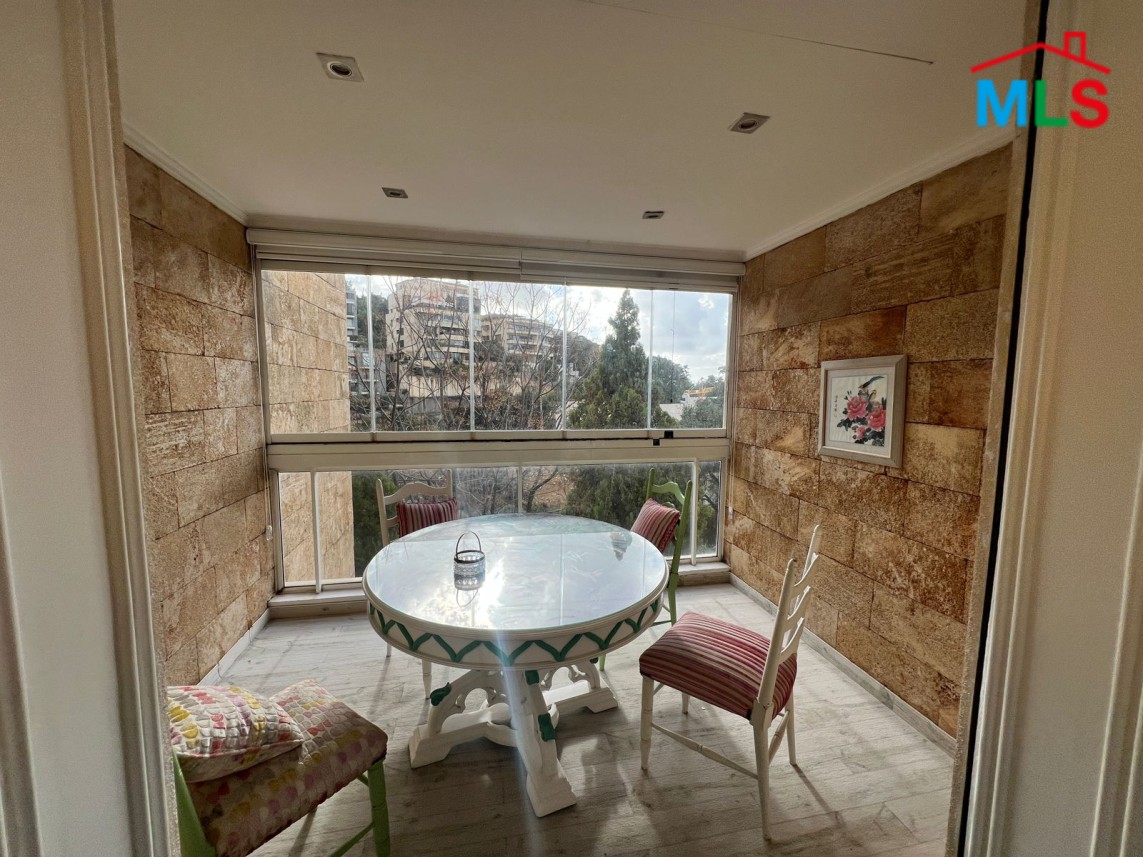 Luxurious Fully-Furnished High-End Villa For Rent in Baabda