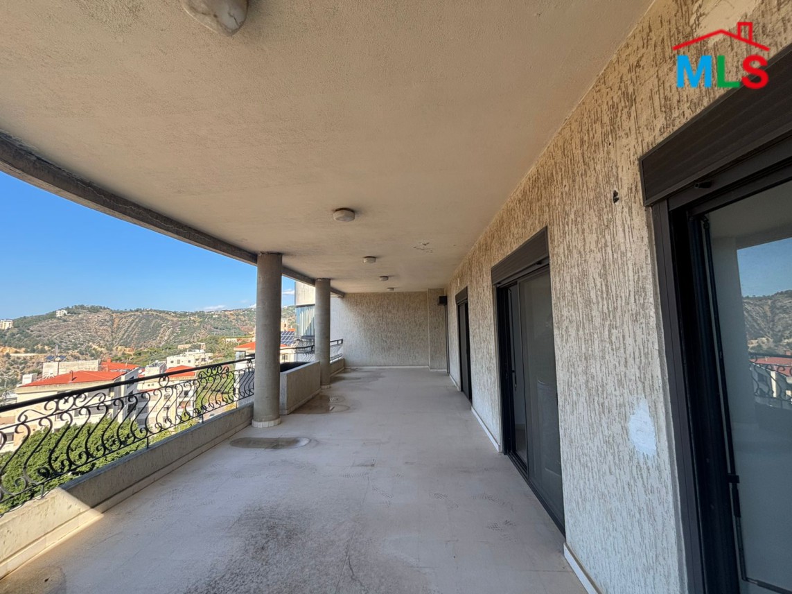 Duplex Apartment For Rent in Zikrit