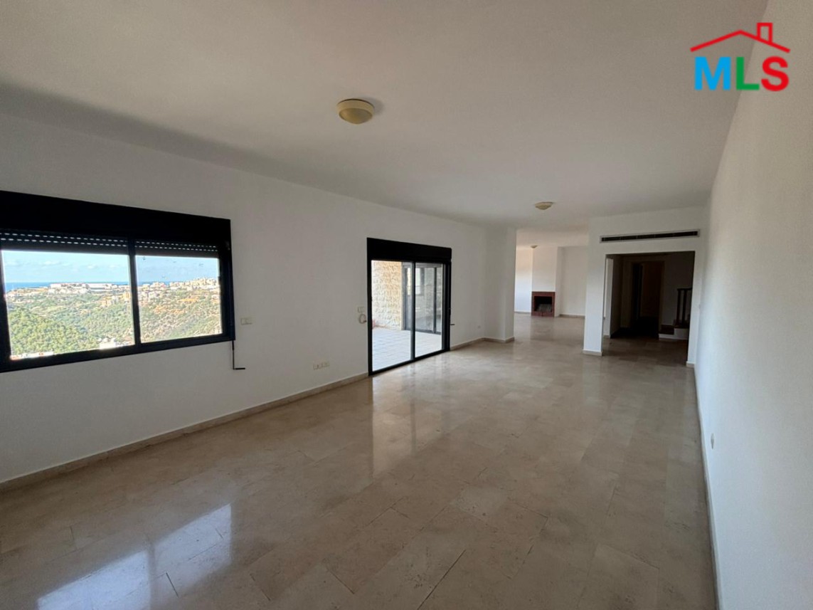 Duplex Apartment For Rent in Zikrit