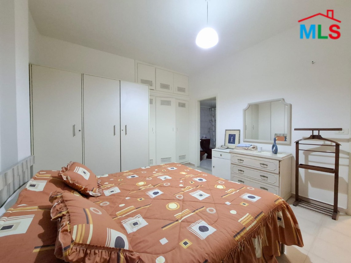 Spacious Furnished Apartment With Garden For Rent in Ballouneh