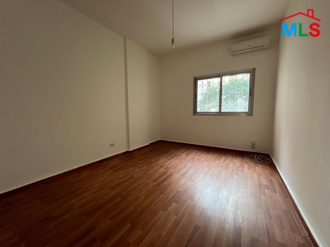 Nice 3-Bedroom Apartment For Rent in Achrafieh, Sioufi