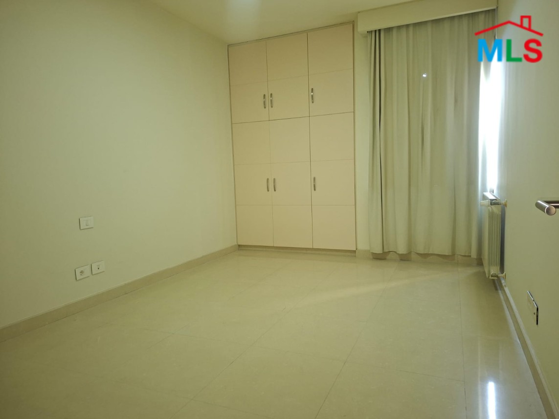 3-Bedroom Apartment For Rent in Hamra, Ras Beirut