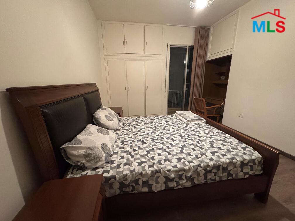 Spacious & Furnished Apartment For Rent in Verdun, Ras Beirut