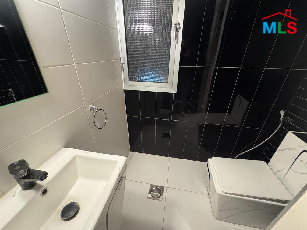 Spacious & Furnished Apartment For Rent in Verdun, Ras Beirut