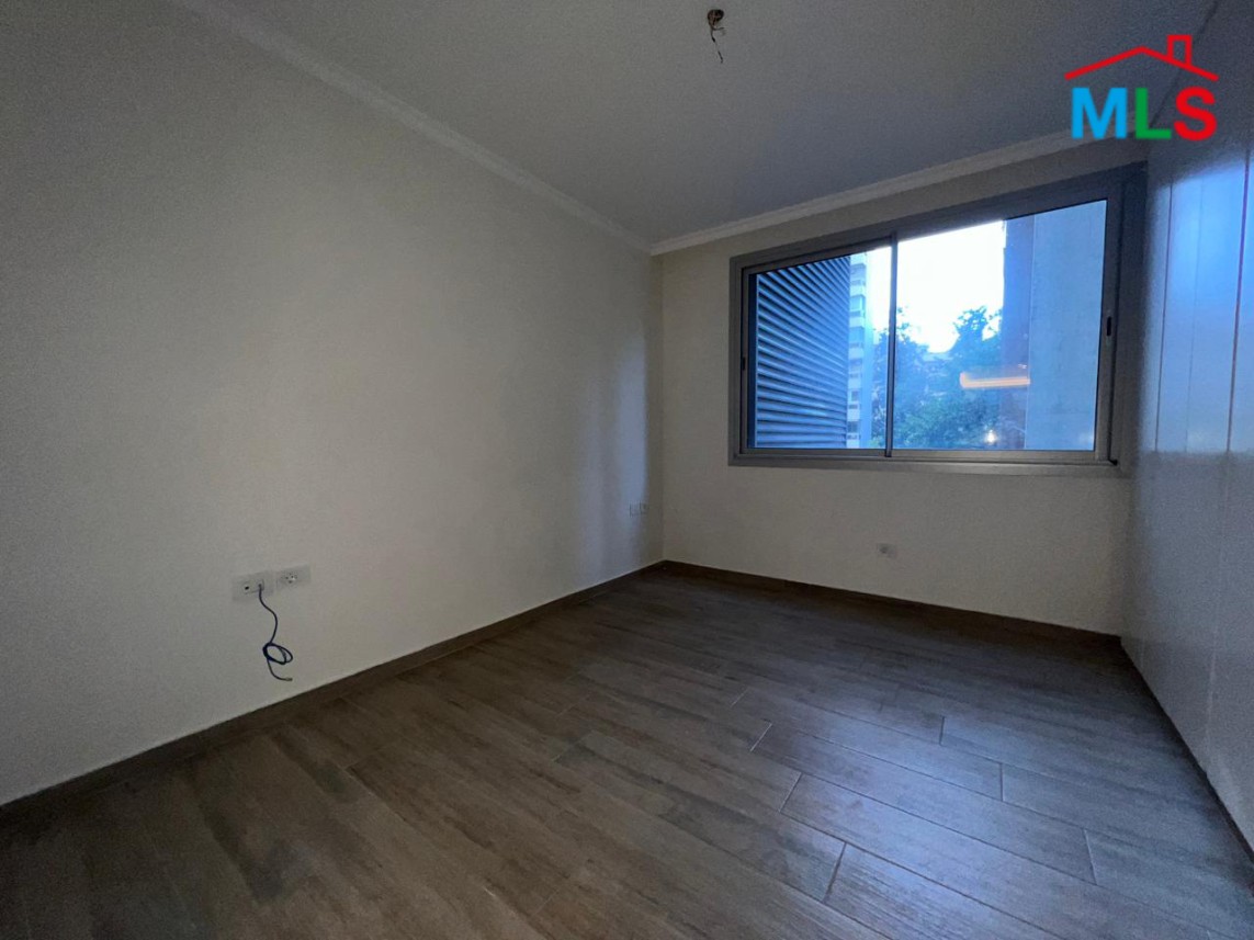 Apartment For Rent in a High-End Building Near Hippodrome, Beirut