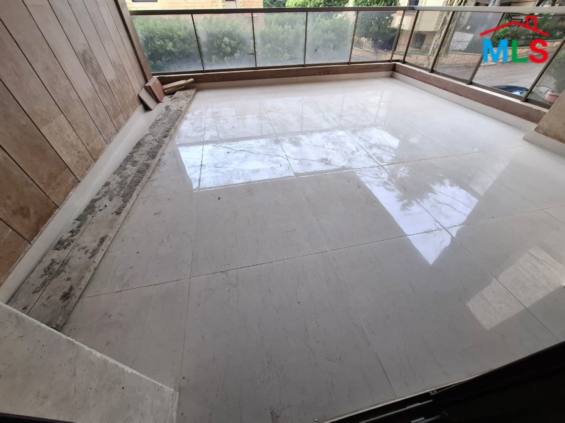 Spacious Lovely 3-Bedroom Apartment For Rent in Ballouneh