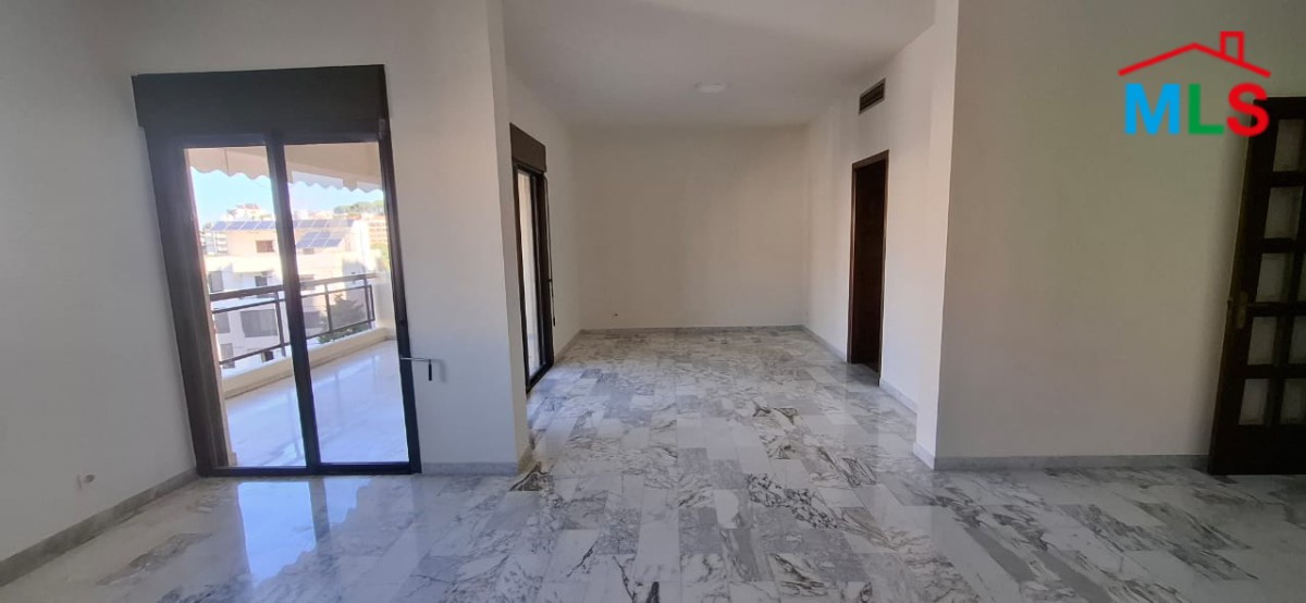 Spacious Apartment For Rent in Qannabet Broumana