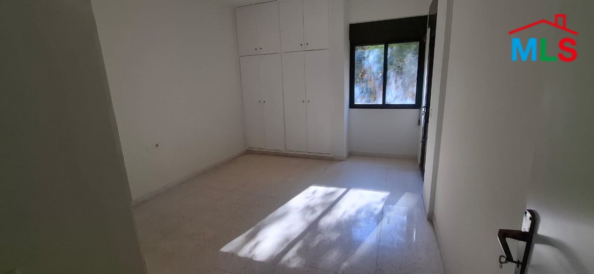 Spacious Apartment For Rent in Qannabet Broumana
