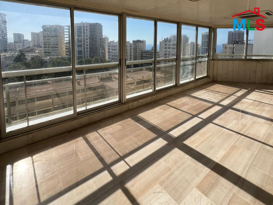 Spacious Apartment with City View For Rent in Koraytem, Ras Beirut