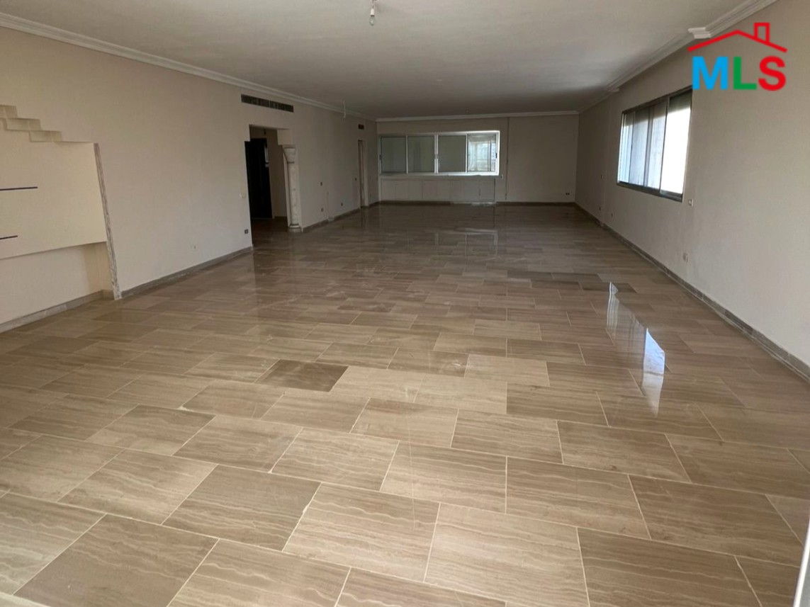Spacious Apartment with City View For Rent in Koraytem, Ras Beirut