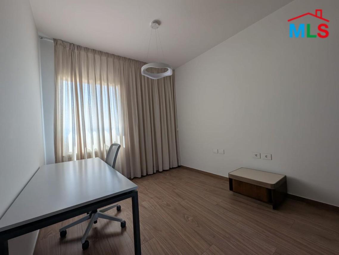 Modern & Furnished 2-Bedroom Apartment For Rent in Achrafieh, Saydeh