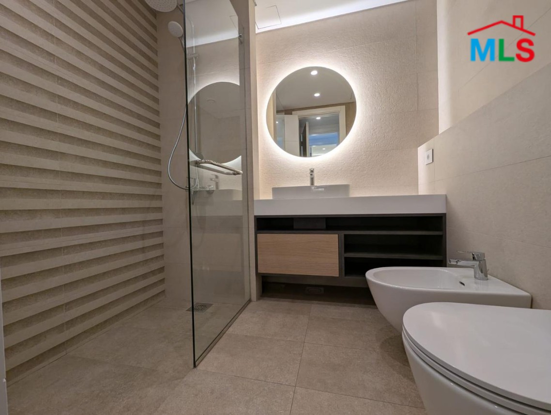Modern & Furnished 2-Bedroom Apartment For Rent in Achrafieh, Saydeh