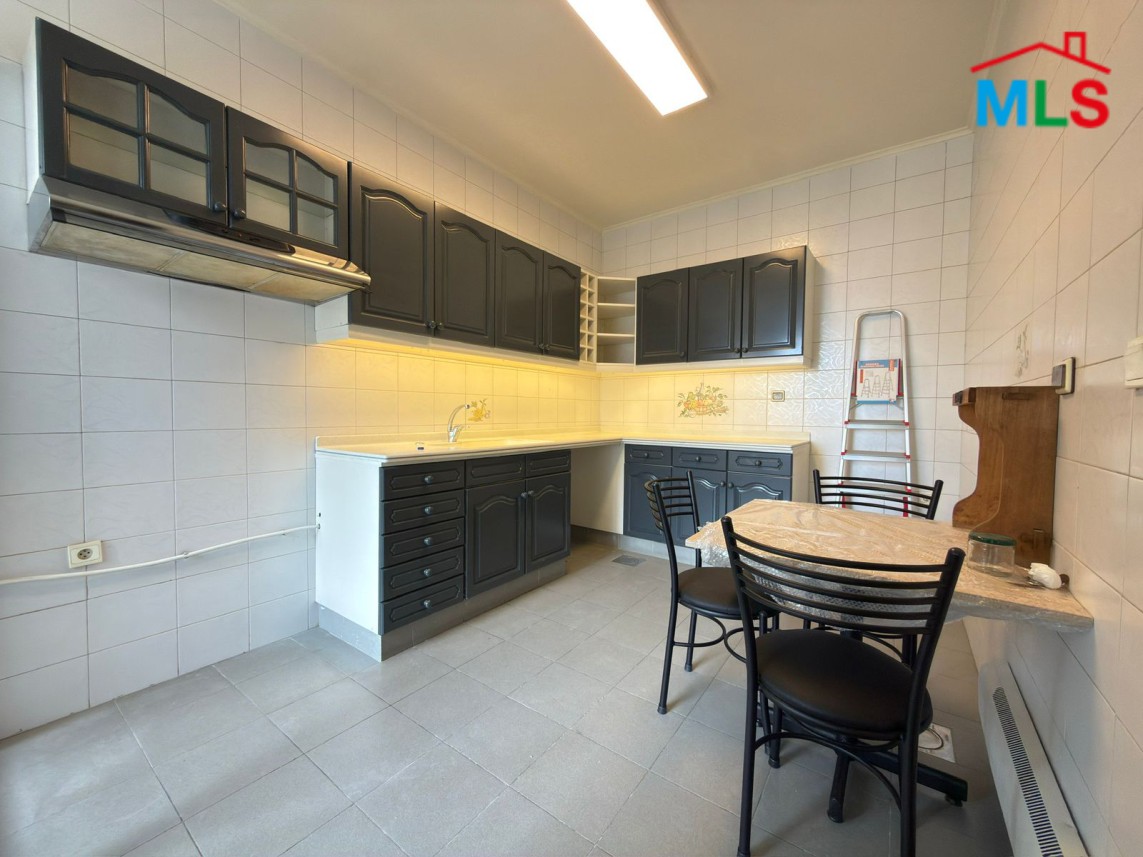 Bright & Renovated 3-Bedroom Apartment For Rent in Achrafieh, Rizk