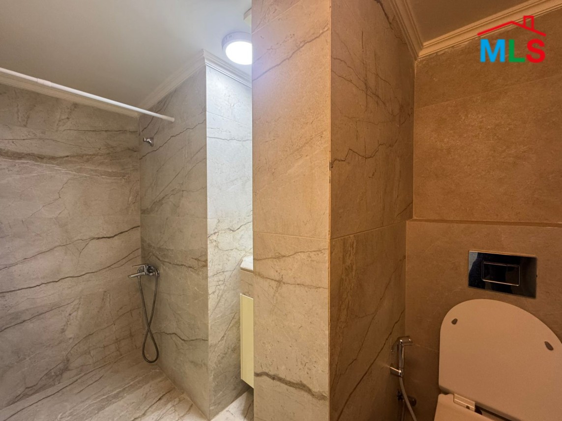 Fully Furnished Apartment For Rent in A Gated Community in Tilal Ain Saade