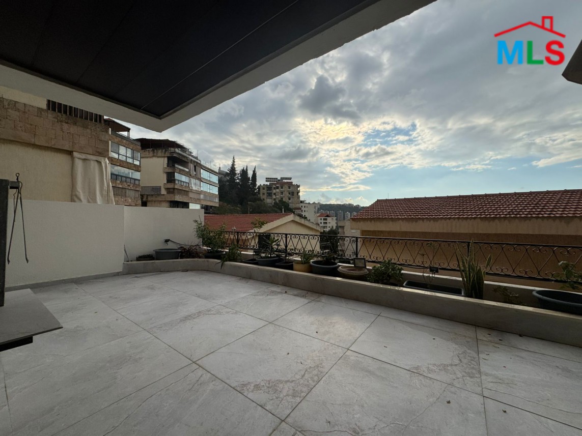 Fully Furnished Apartment For Rent in A Gated Community in Tilal Ain Saade