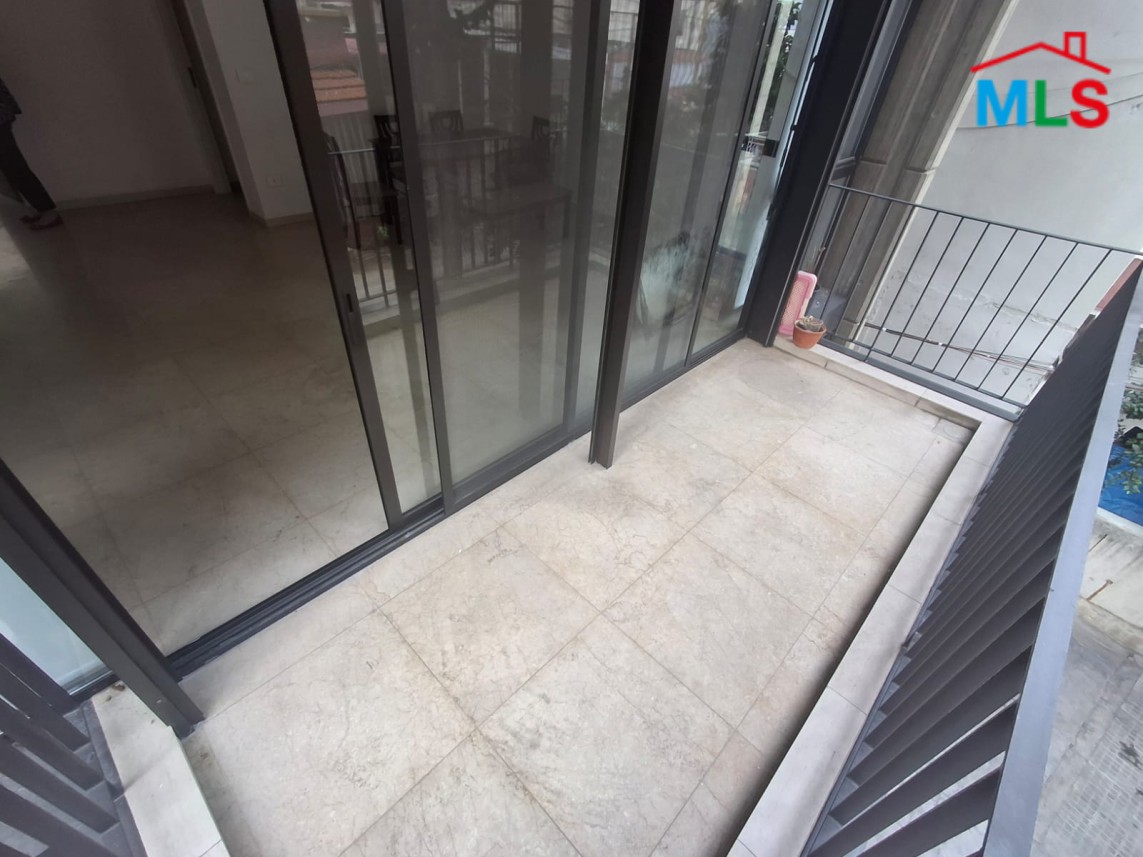 3-Bedroom Apartment For Rent in Achrafieh, Saydeh