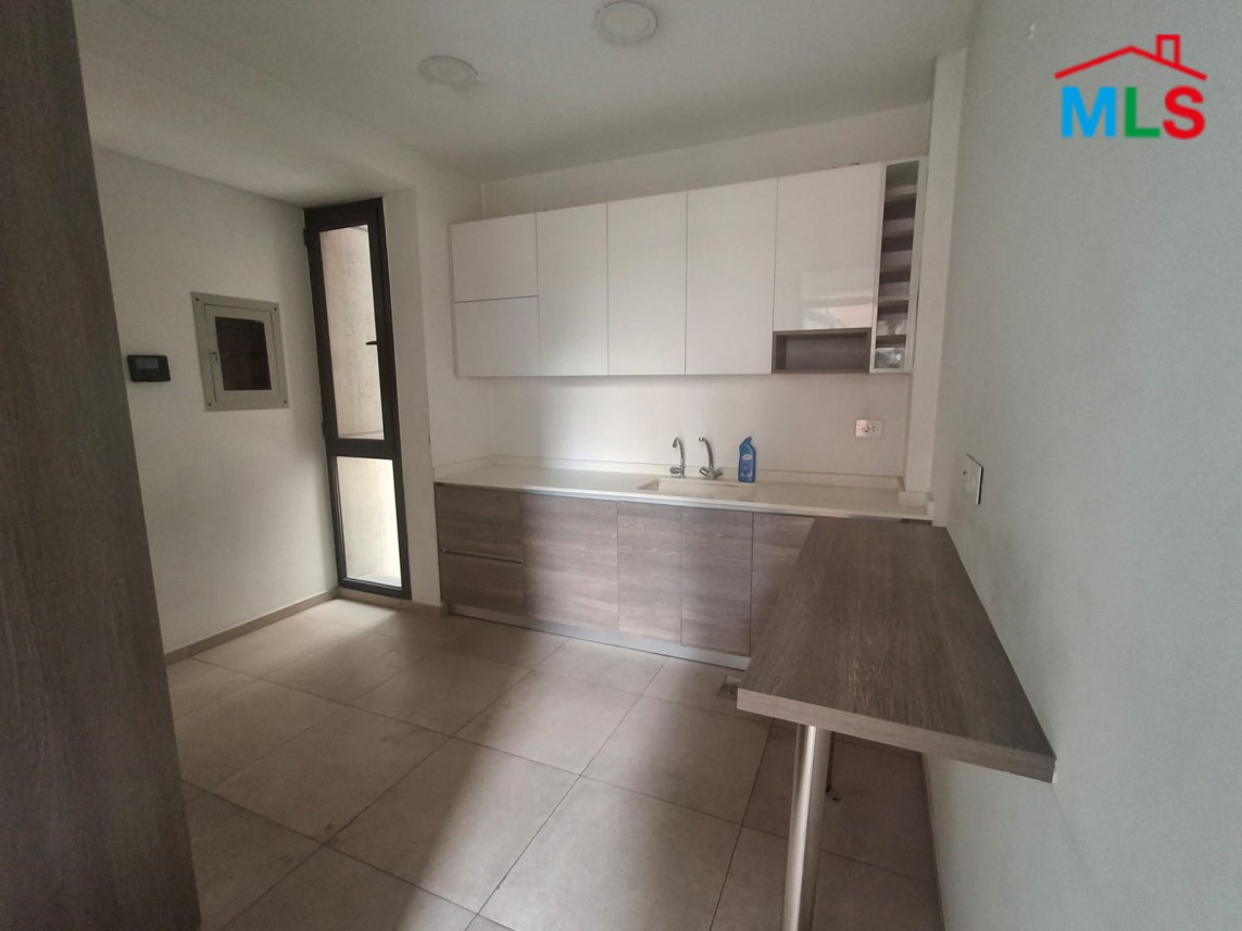 3-Bedroom Apartment For Rent in Achrafieh, Saydeh