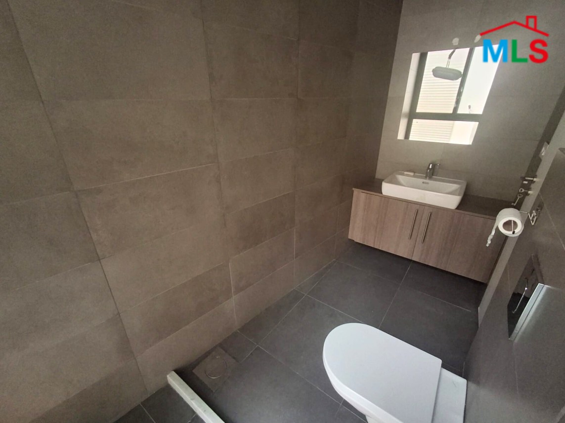 3-Bedroom Apartment For Rent in Achrafieh, Saydeh