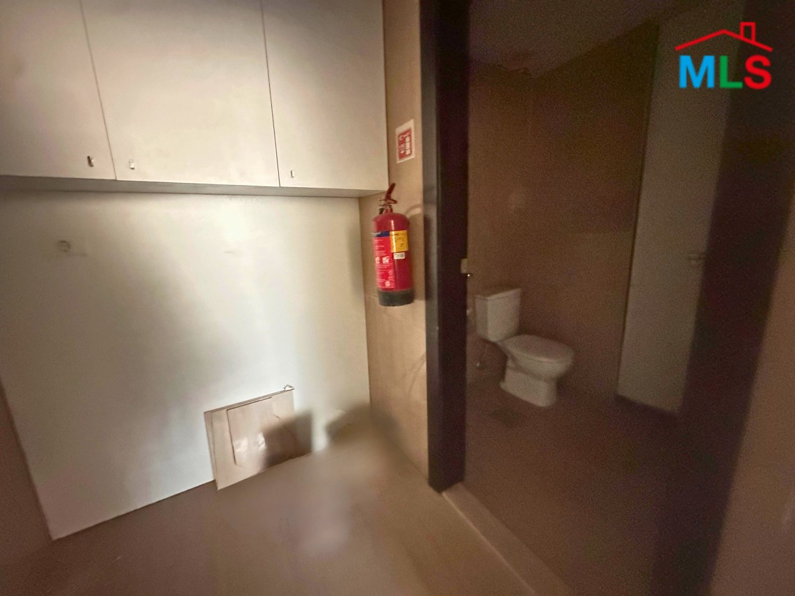100 SQM Office For Rent in Select Building in Down Town