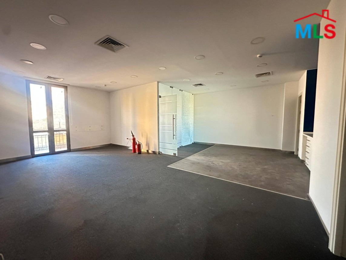 100 SQM Office For Rent in a Select Building in Down Town