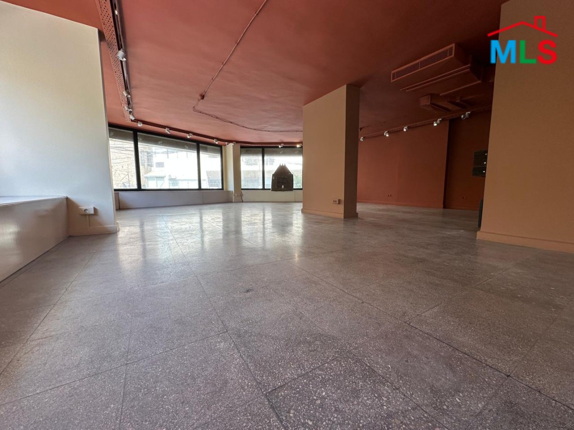 300 SQM Corner Showroom For Rent in Strategic Location in Clemenceau, Ras Beirut