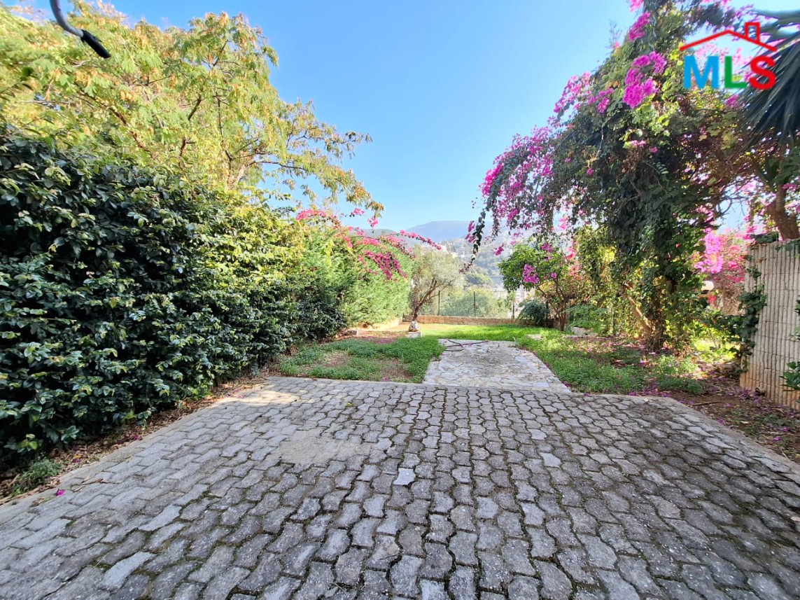Spacious 4 bedroom Duplex with Garden For Rent in Adma
