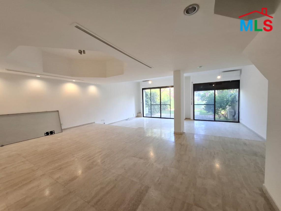 Spacious 4 bedroom Duplex with Garden For Rent in Adma