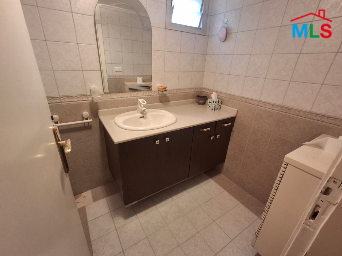 Furnished 3 Bedroom Apartment For Rent in Gemmayze