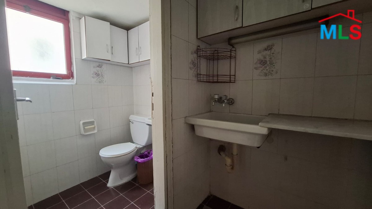 Office For Rent in Jbeil In A Well Known Center