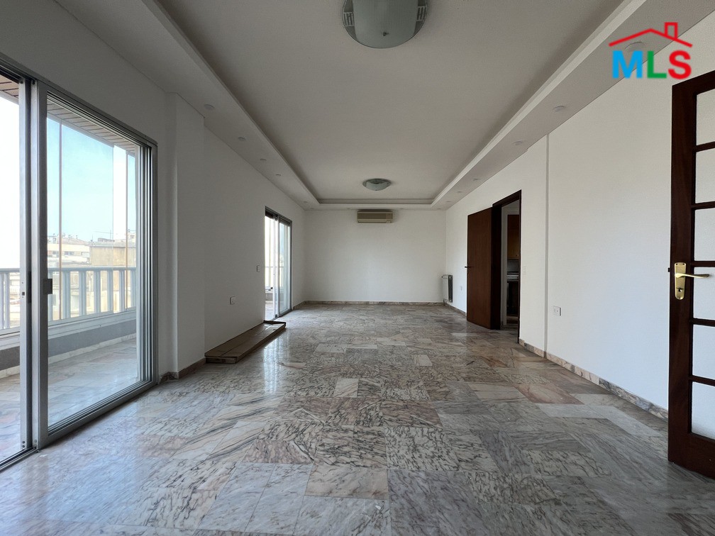 3-Bedroom Apartment For Rent in Achrafieh, Sioufi