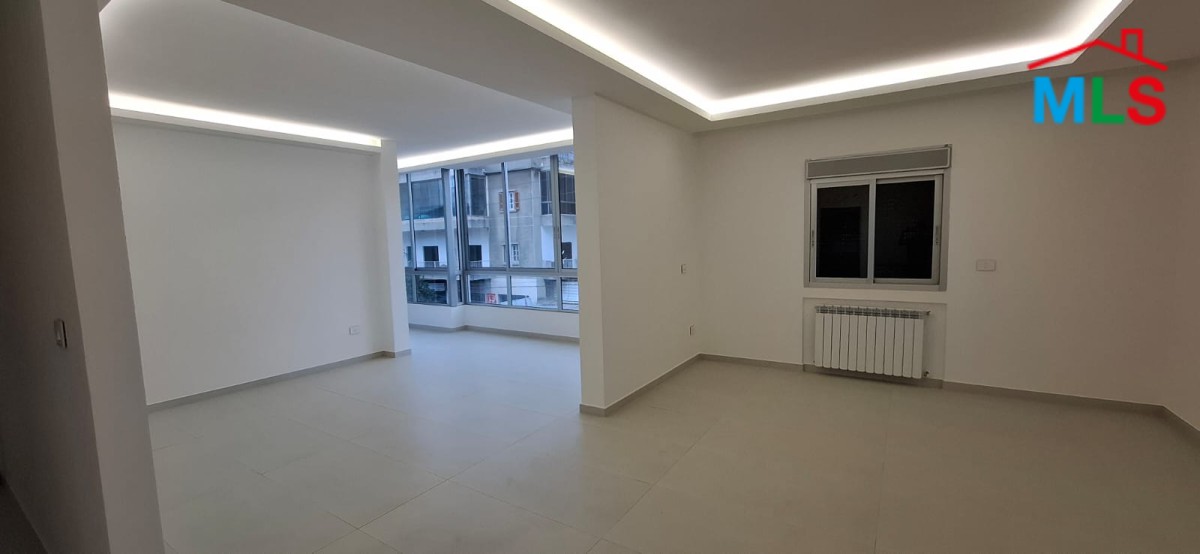 Fully Renovated Apartment For Rent in Mazraat Yachouh