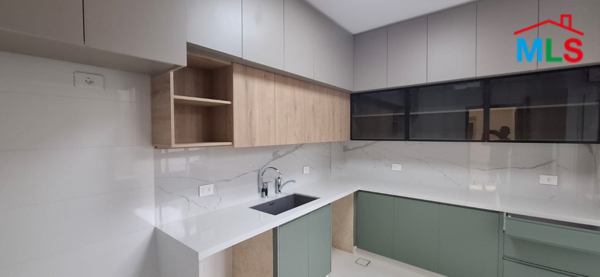 Fully Renovated Apartment For Rent in Mazraat Yachouh