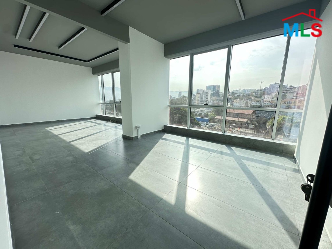 210 SQM Ready to Move-In Office For Rent in Achrafieh, Medawar