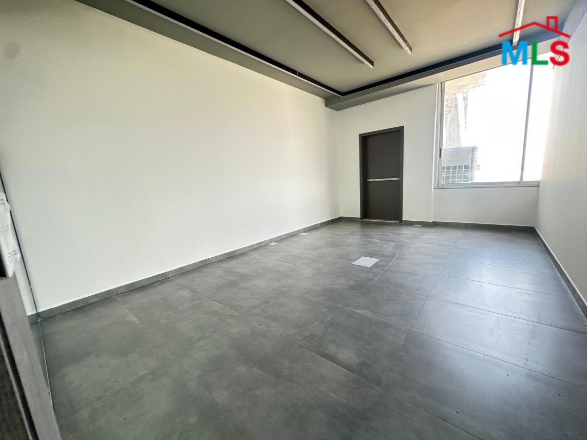 210 SQM Ready to Move-In Office For Rent in Achrafieh, Medawar