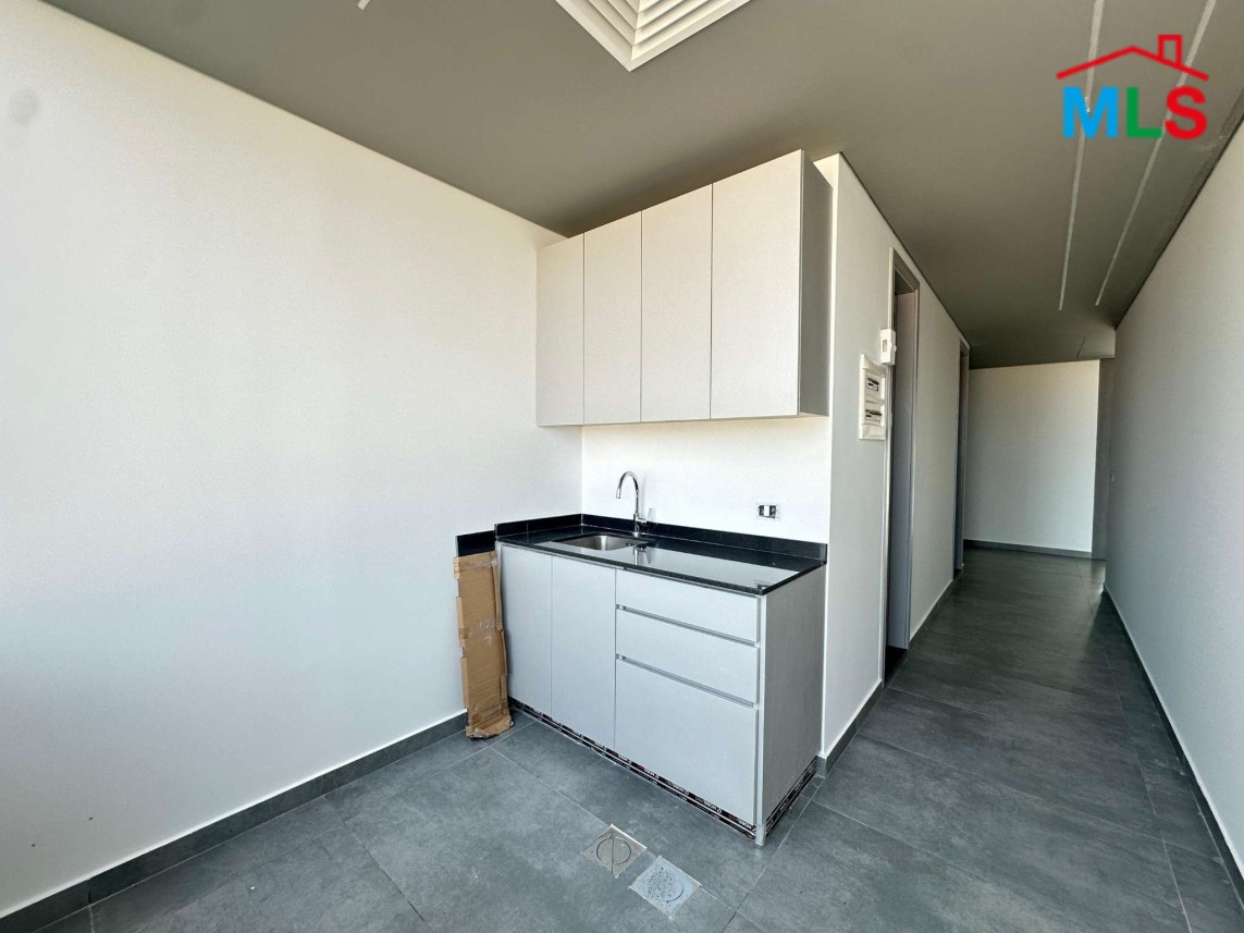 210 SQM Ready to Move-In Office For Rent in Achrafieh, Medawar
