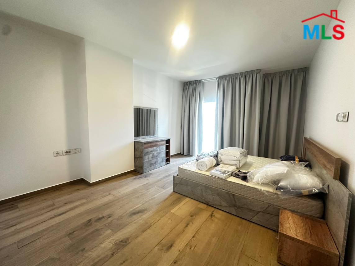 High-End 2-Bedroom Apartment For Rent in Down Town