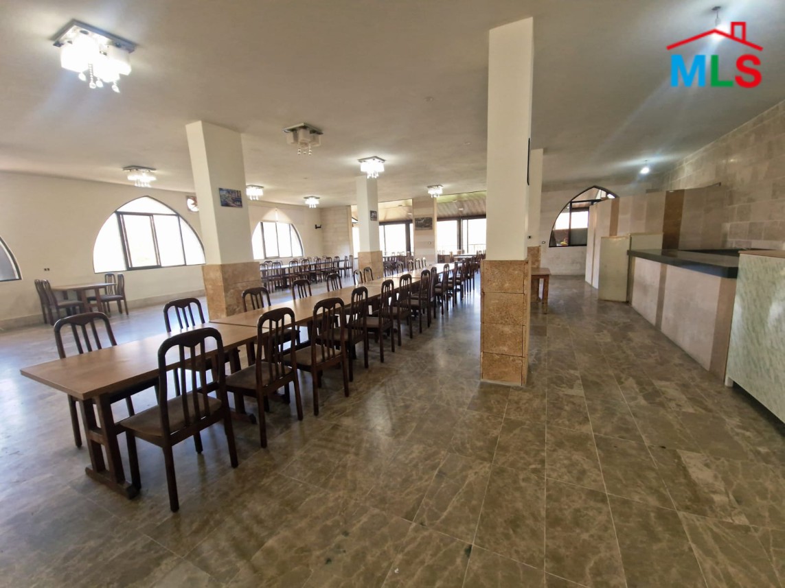 Restaurant with 6 Chalets For Rent in Abdelle - Batroun