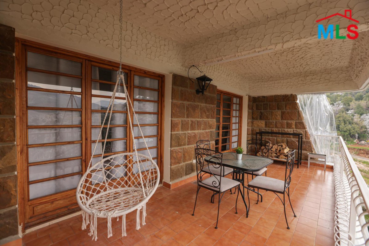 Lovely One Bedroom Furnished Chalet For Rent in Faytroun