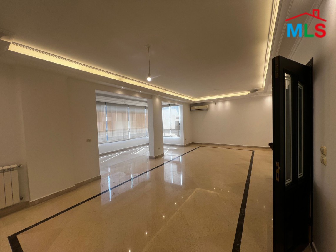 Office In A Polyclinic For Rent In Furn El Chebbak
