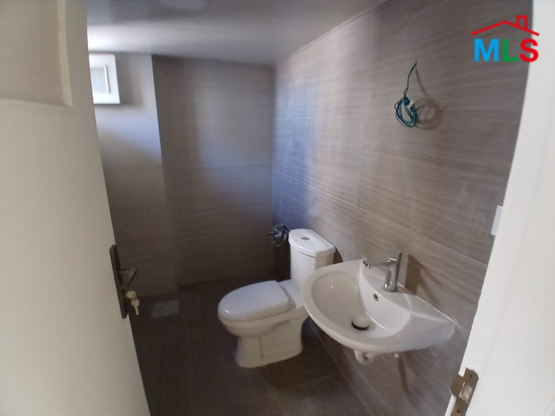 120 SQM Office For Rent in Dora
