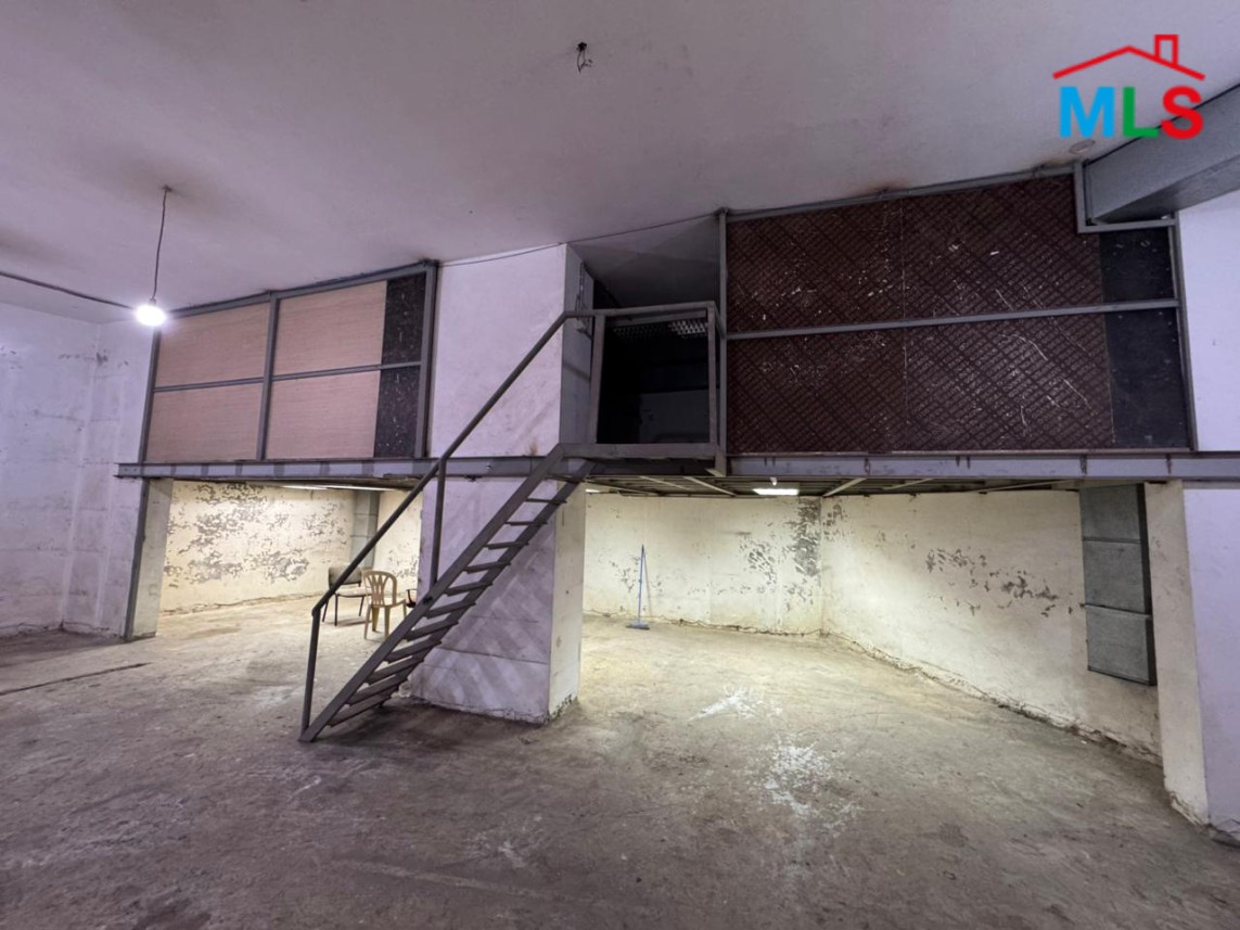 Spacious Warehouse For Rent in Hazmieh