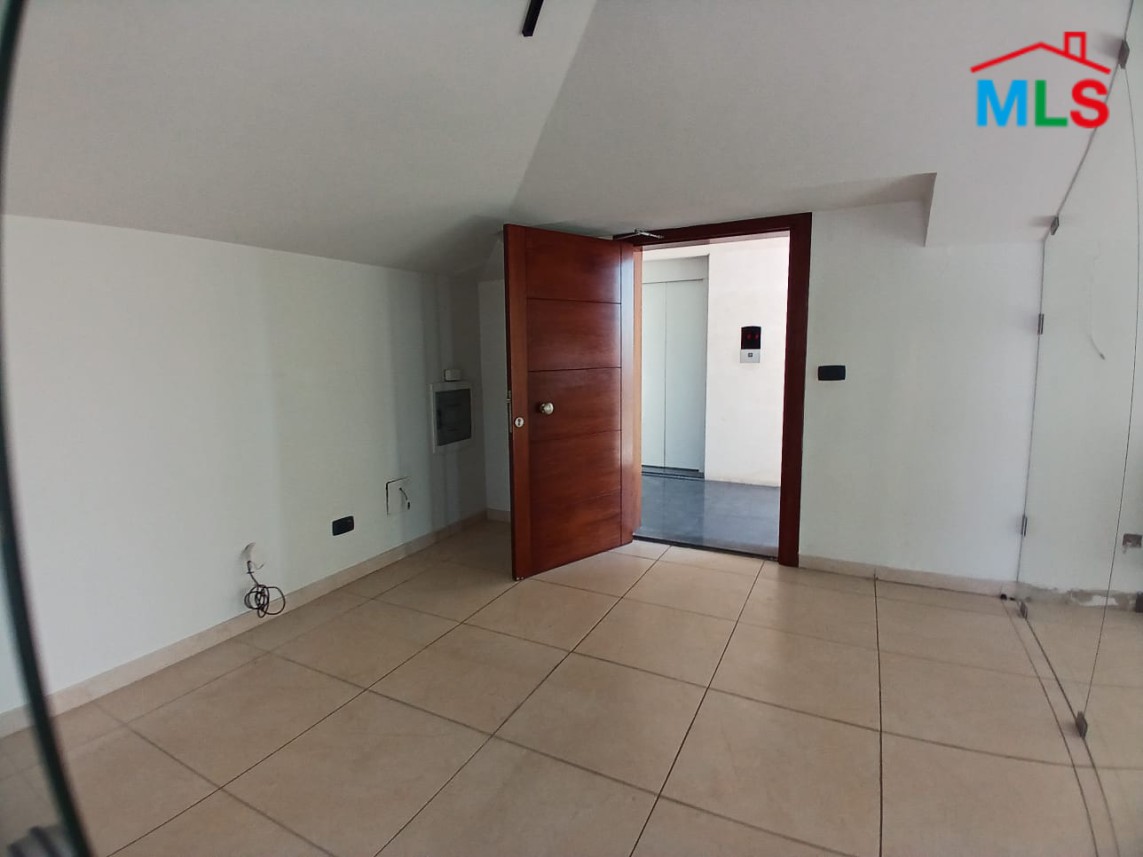 Office For Rent In A Prime Location In Biyada