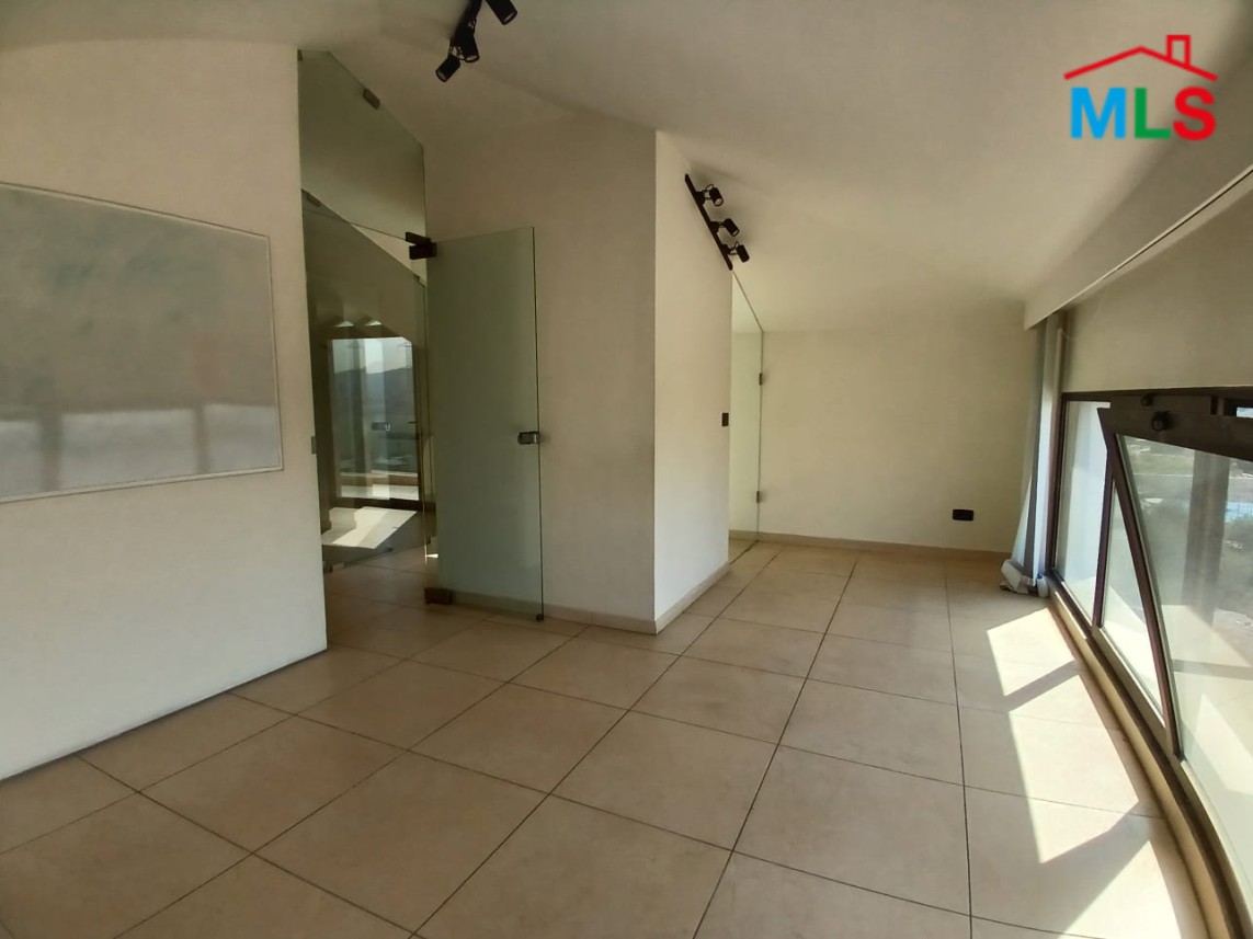 Office For Rent In A Prime Location In Biyada